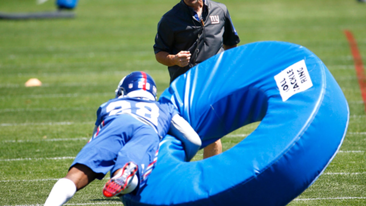 Spagnuolo has put Giants defensive woes behind him